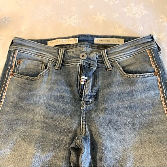 Pilcro Slim Boyfriend Denim Jeans Distressed Stretch Sz 25 Gorgeous - Picture 5 of 7